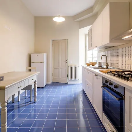 Apartmán With Stunning Church Of San Domenico View Siena