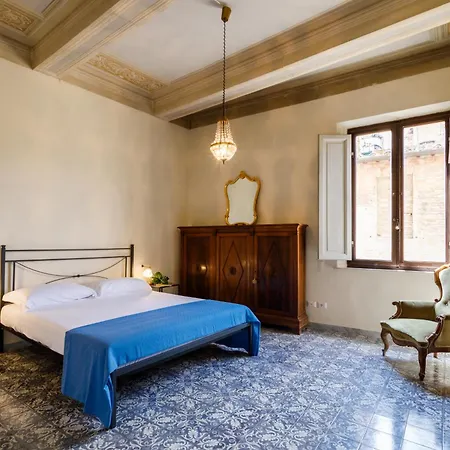 With Stunning Church Of San Domenico View Apartmán Siena