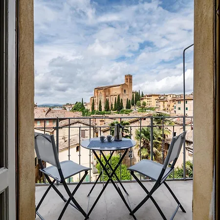 Apartmán With Stunning Church Of San Domenico View